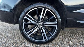Volvo XC60 2.0 T5 [250] R DESIGN Pro 5dr AWD Geartronic