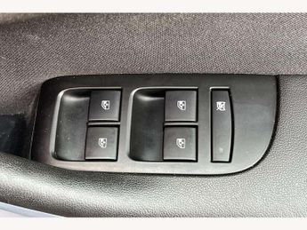 Vauxhall Zafira 1.4T SRi 5dr Auto