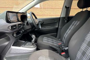 Hyundai i10 1.2 [79] Premium 5dr Auto [Nav]