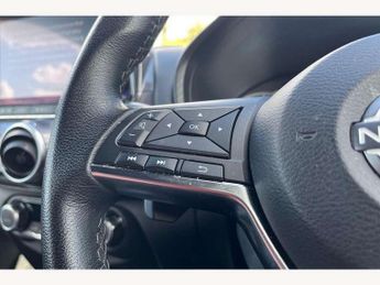 Nissan Juke 1.0 DiG-T 114 N-Connecta 5dr DCT