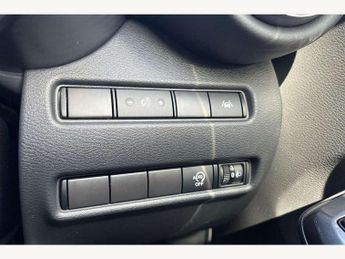 Nissan Juke 1.0 DiG-T 114 N-Connecta 5dr DCT