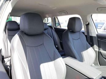 Skoda Superb 1.5 TSI iV SE L DSG 5dr
