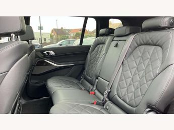 BMW X7 xDrive40d MHT M Sport 5dr Step Auto
