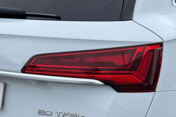 Audi Q5 50 TFSI e Quattro S Line 5dr S Tronic