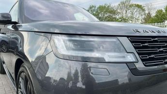 Land Rover Range Rover 3.0 D350 Autobiography 4dr Auto
