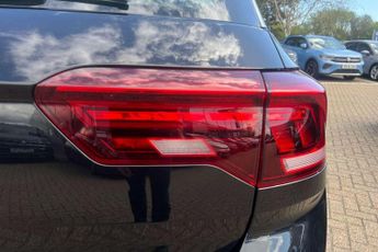 Volkswagen T-Roc 1.5 TSI Life 5dr DSG