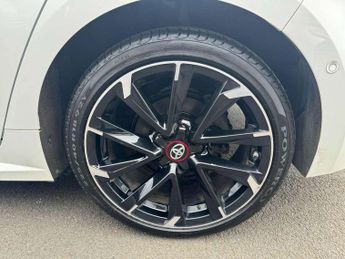 Toyota Corolla 2.0 VVT-i Hybrid GR Sport 5dr CVT