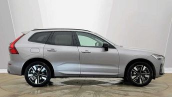 Volvo XC60 2.0 B5P Plus Dark 5dr AWD Geartronic