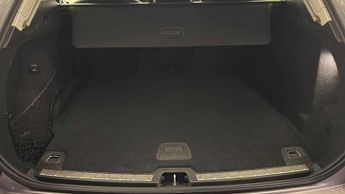 Volvo XC60 2.0 B5P Plus Dark 5dr AWD Geartronic