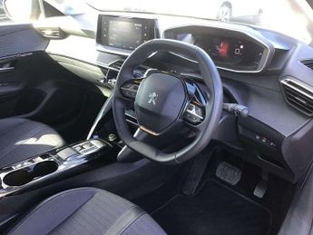 Peugeot 208 1.2 PureTech 100 Allure Premium 5dr EAT8