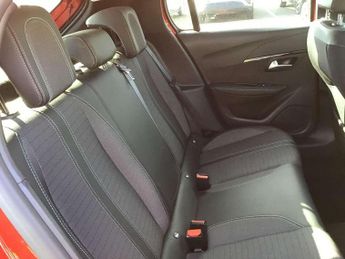 Peugeot 208 1.2 PureTech 100 Allure Premium 5dr EAT8