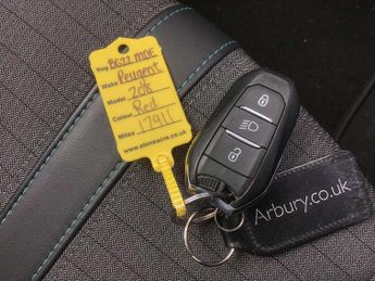 Peugeot 208 1.2 PureTech 100 Allure Premium 5dr EAT8