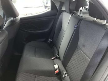 Toyota Yaris 1.5 Hybrid Icon 5dr CVT