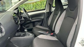 Toyota Aygo X 1.0 VVT-i Pure 5dr Auto