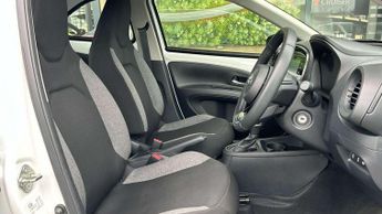 Toyota Aygo X 1.0 VVT-i Pure 5dr Auto