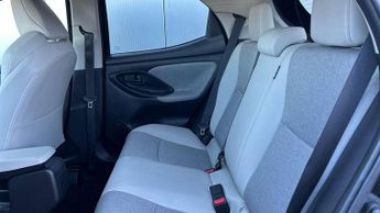 Toyota Yaris 1.5 Hybrid Excel 5dr CVT