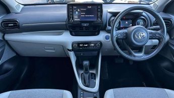 Toyota Yaris 1.5 Hybrid Excel 5dr CVT
