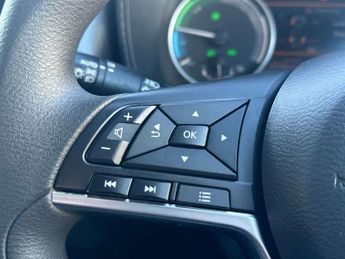 Nissan Juke 1.6 Hybrid Acenta Premium 5dr Auto