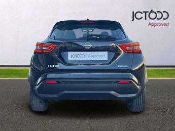 Nissan Juke 1.6 Hybrid Acenta Premium 5dr Auto