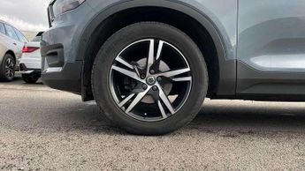 Volvo XC40 1.5 T3 [163] R DESIGN 5dr Geartronic