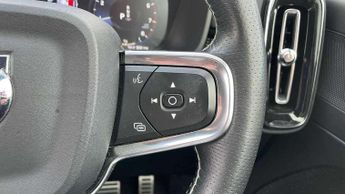 Volvo XC40 1.5 T3 [163] R DESIGN 5dr Geartronic