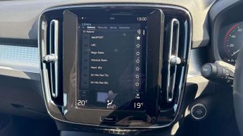 Volvo XC40 1.5 T3 [163] Momentum 5dr Geartronic