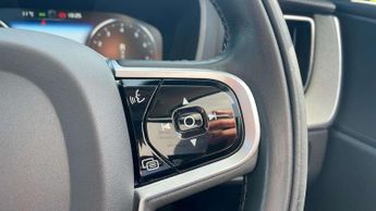 Volvo XC60 2.0 B5P [250] Inscription Pro 5dr AWD Geartronic