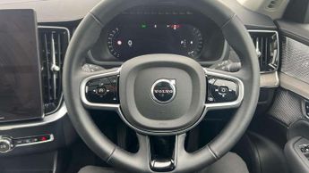 Volvo XC90 2.0 B5P Ultra Dark 5dr AWD Geartronic