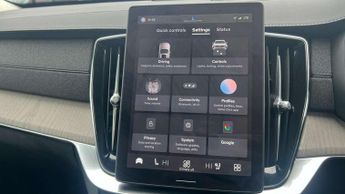 Volvo XC90 2.0 B5P Ultra Dark 5dr AWD Geartronic