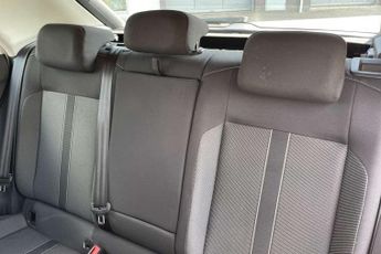 Volkswagen T-Roc 1.5 TSI Life 5dr DSG