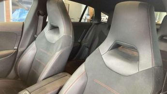 Mercedes-Benz CLA Shooting Brake CLA 220d AMG Line Premium + Night Ed 5dr Tip Auto
