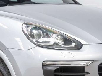 Porsche Cayenne Platinum Edition Diesel 5dr Tiptronic S