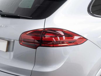 Porsche Cayenne Platinum Edition Diesel 5dr Tiptronic S