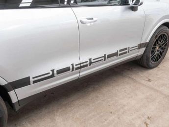 Porsche Cayenne Platinum Edition Diesel 5dr Tiptronic S