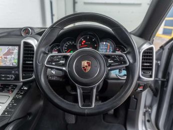 Porsche Cayenne Platinum Edition Diesel 5dr Tiptronic S