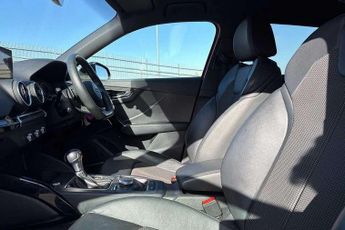 Audi Q2 35 TFSI Black Edition 5dr S Tronic