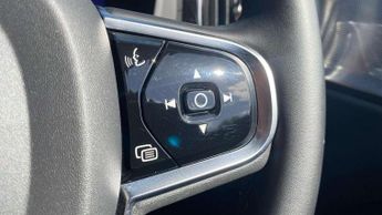 Volvo XC60 2.0 B5P Ultimate Dark 5dr AWD Geartronic