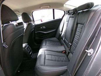 BMW 3 Series 330e Sport Pro 4dr Auto