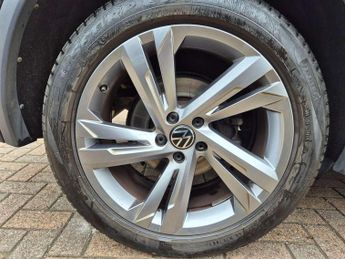 Volkswagen Tiguan 1.5 TSI 150 R-Line Edition 5dr DSG