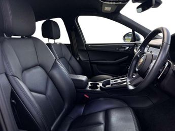Porsche Macan 5dr PDK