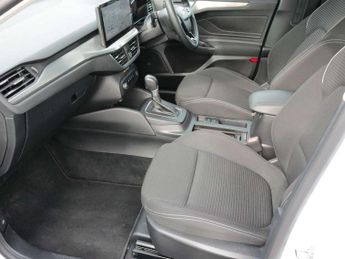 Ford Focus 1.0 EcoBoost Hybrid mHEV 155 Titanium 5dr Auto