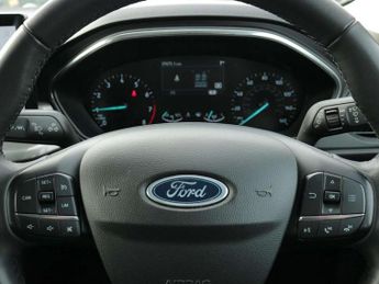 Ford Focus 1.0 EcoBoost Hybrid mHEV 155 Titanium 5dr Auto