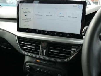 Ford Focus 1.0 EcoBoost Hybrid mHEV 155 Titanium 5dr Auto