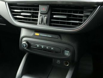 Ford Focus 1.0 EcoBoost Hybrid mHEV 155 Titanium 5dr Auto