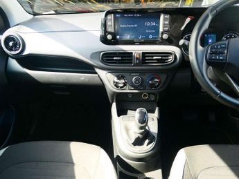 Hyundai i10 1.0 MPi SE Connect 5dr Auto