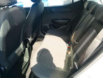 Hyundai i10 1.0 MPi SE Connect 5dr Auto