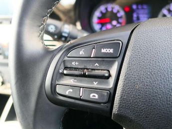Hyundai i10 1.0 MPi SE Connect 5dr Auto
