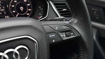 Audi Q5 55 TFSI e Quattro S Line Competition 5dr S Tronic