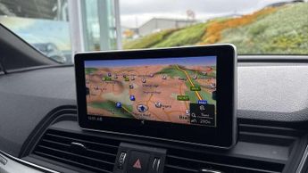 Audi Q5 55 TFSI e Quattro S Line Competition 5dr S Tronic