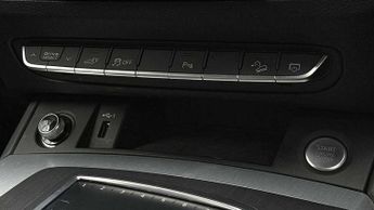 Audi Q5 55 TFSI e Quattro S Line Competition 5dr S Tronic